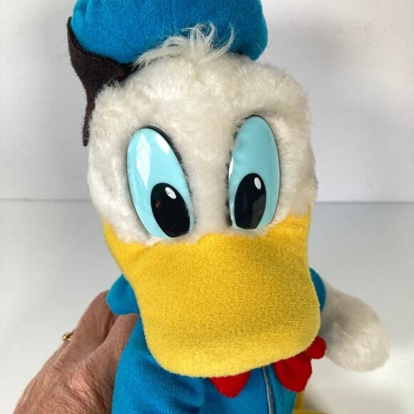Disneyland Donald Duck Plush Walt Disney World Stuffed Animal Toy 8.5 in. Seated - Picture 5 of 8